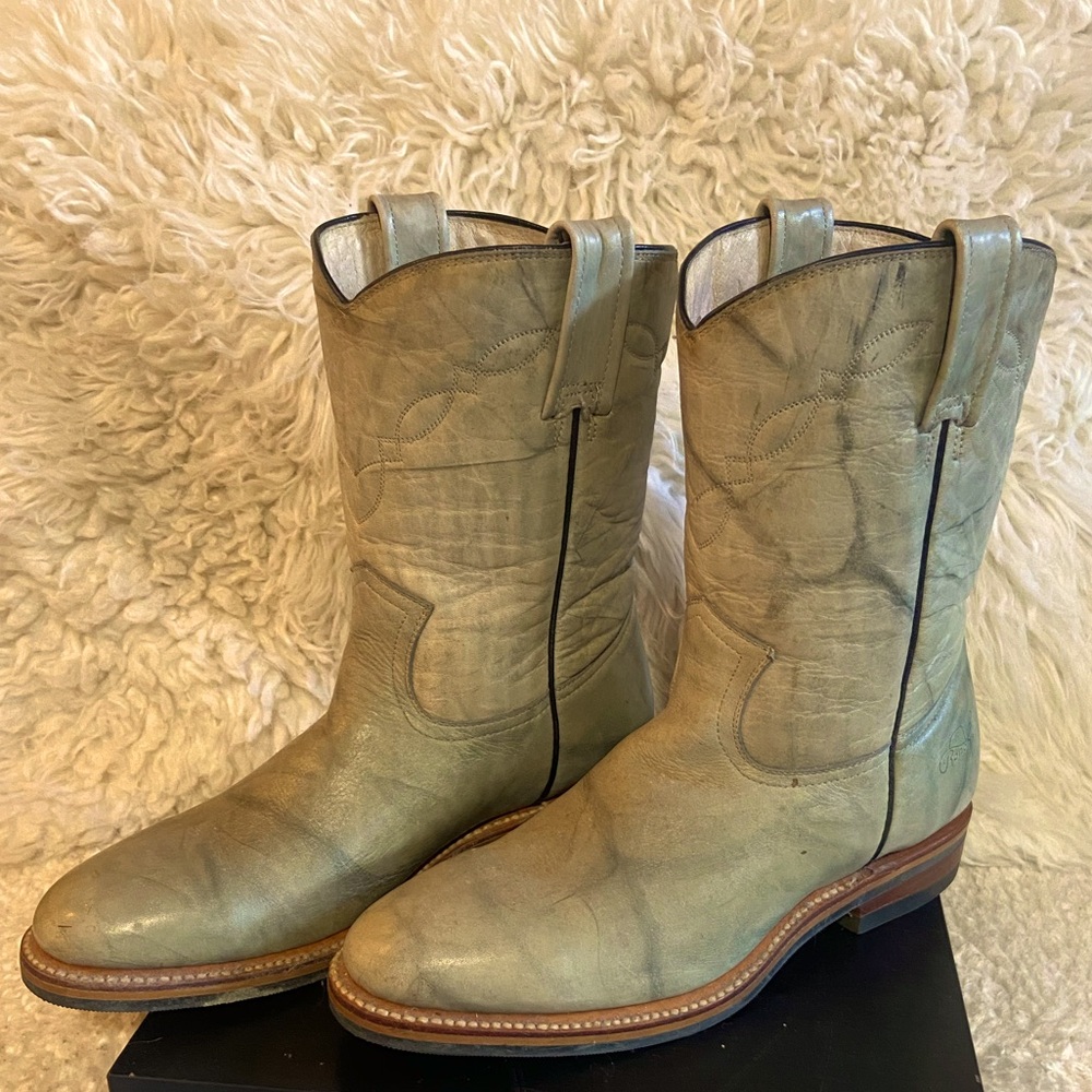 Unique light green leather cowboy boots, W 9, marbled green leather